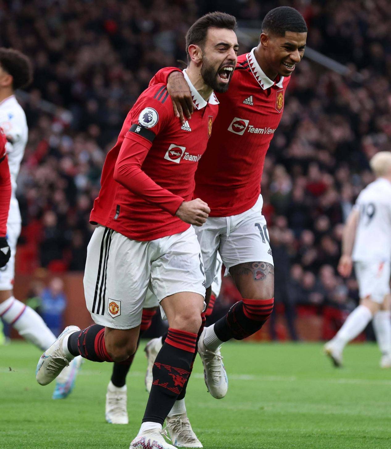 莎拉波娃重要时刻夺冠，曼联带队取胜！